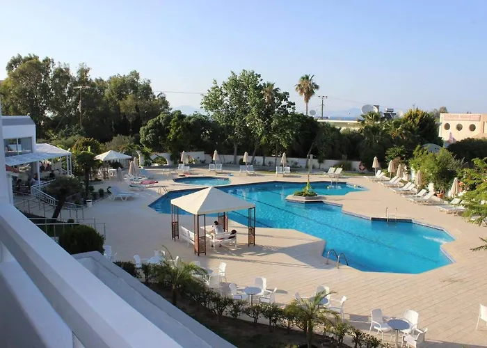 Happy Days Hotel, Adults Only Theologos  photo