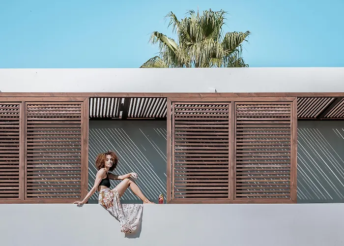 More Meni Residence & Suites Tigkaki  photo