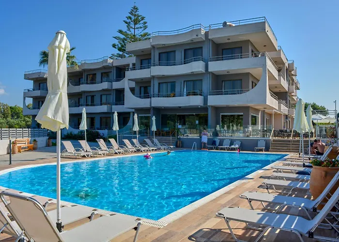 Ivory Serenity Theológos foto